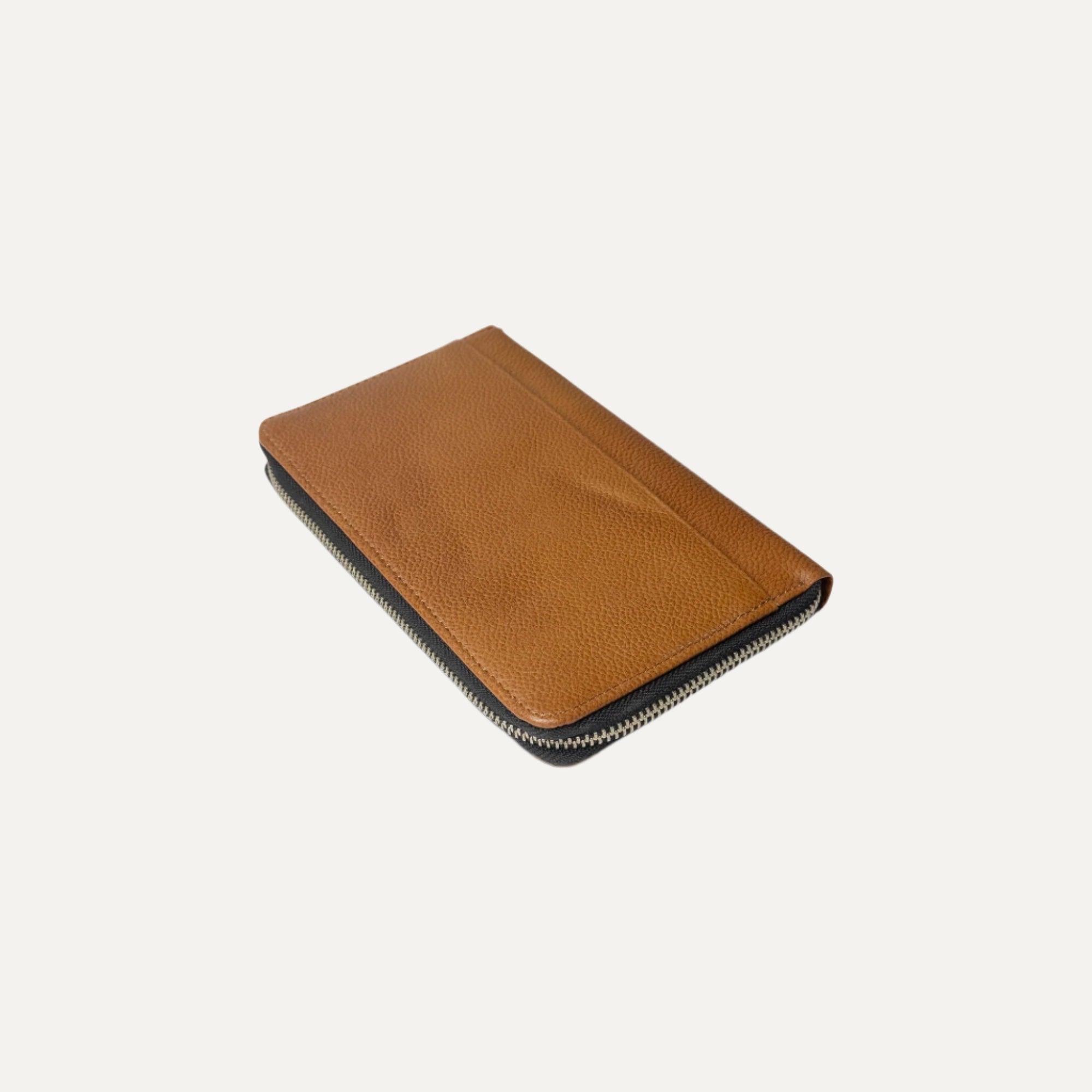 Voyager Passport Folio
